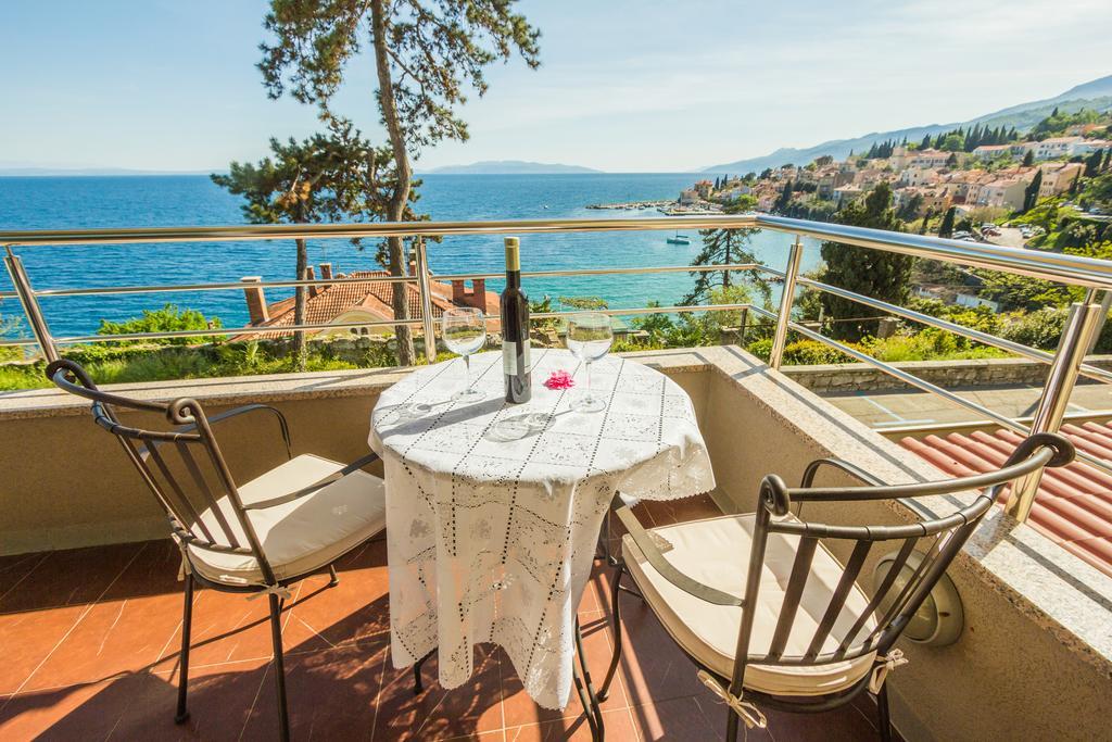 Apartment Dinka Opatija