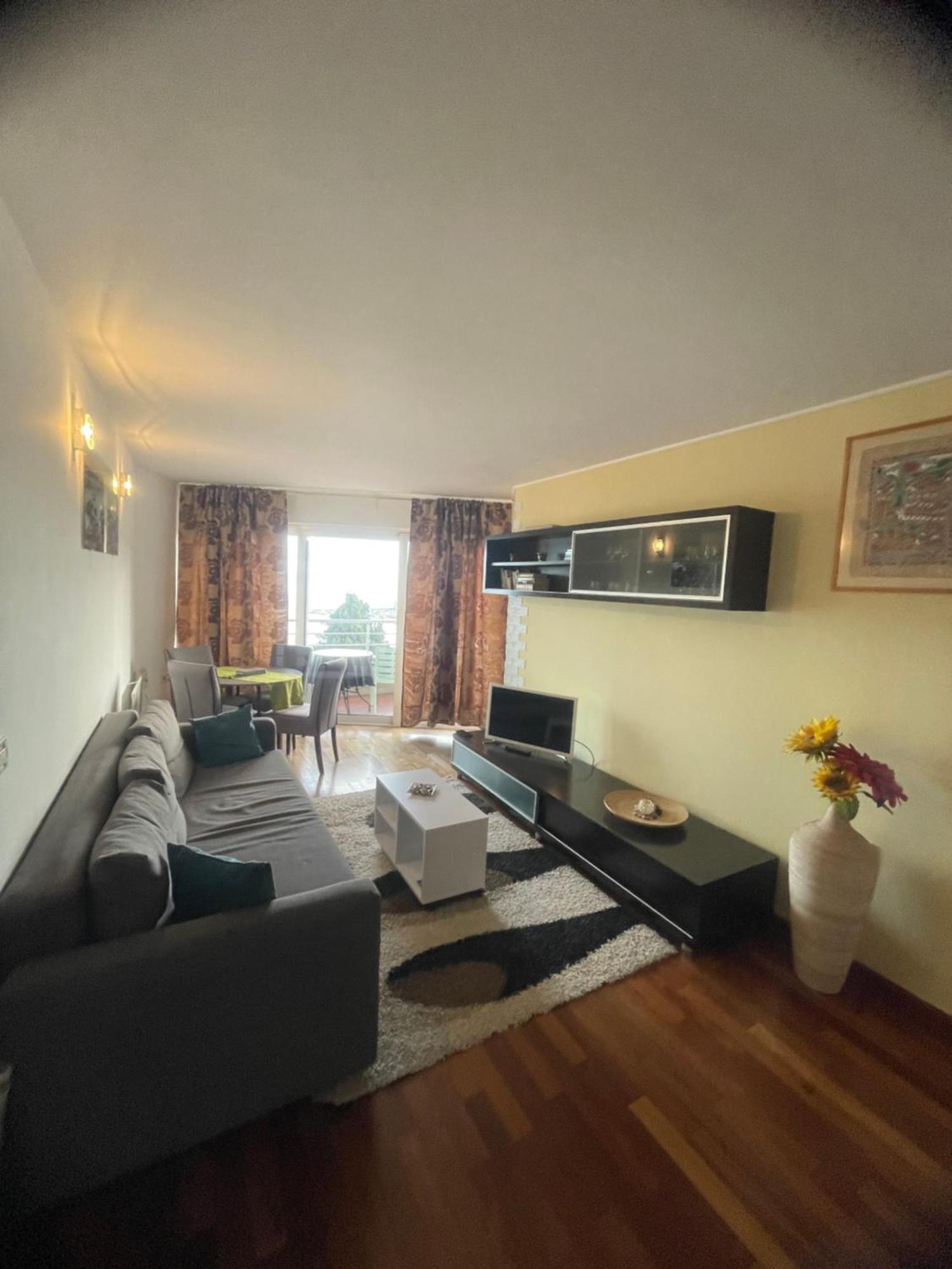 Dinka Apartment