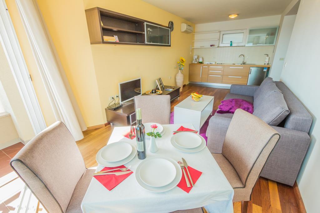 Apartment Dinka *